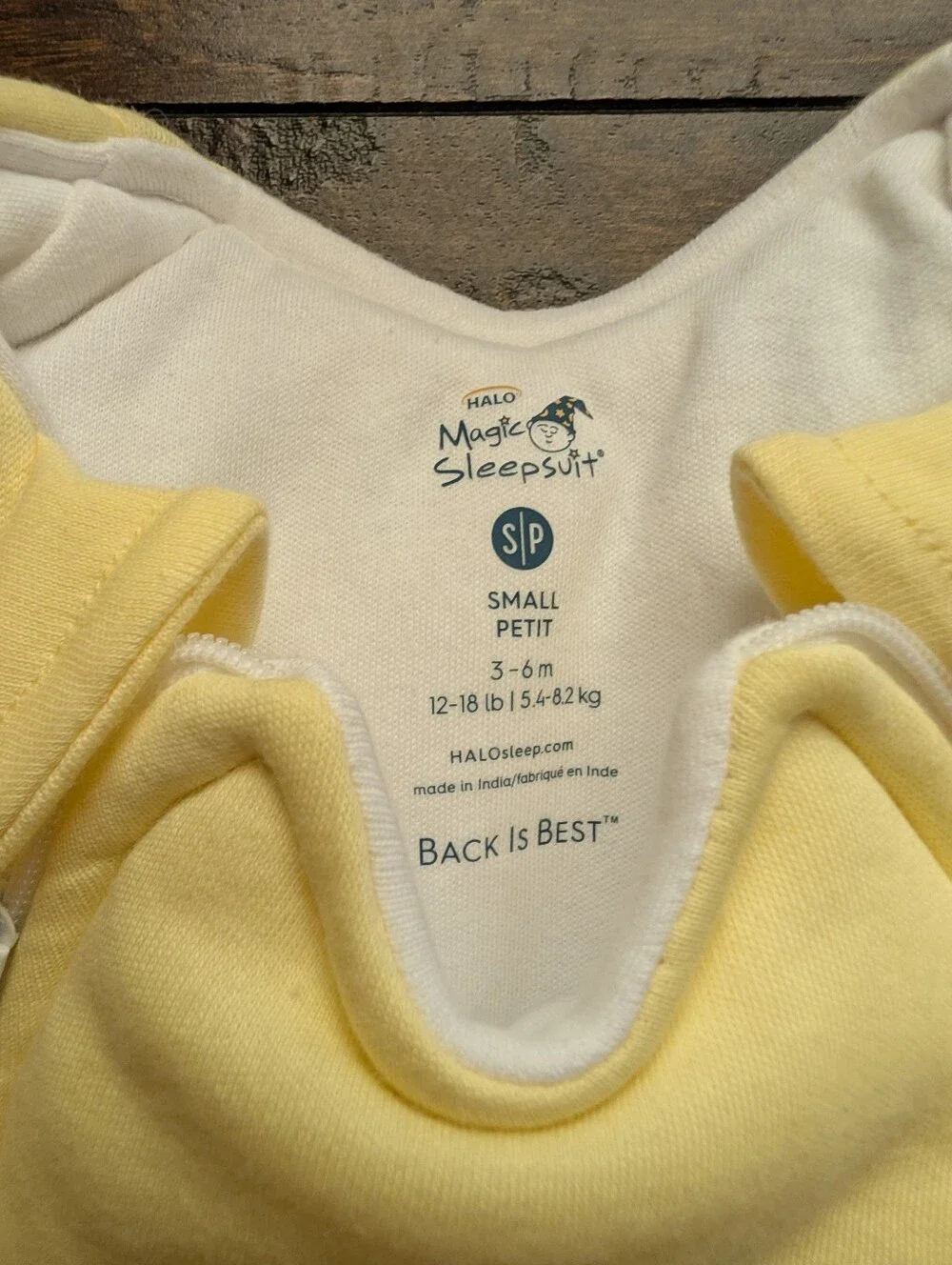 Halo soft yellow